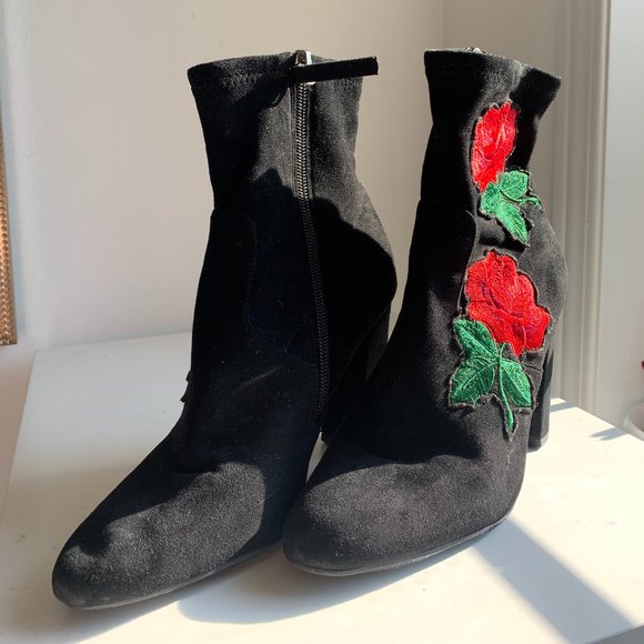 Steve Madden Black Suede 4-Inch Booties With Rose Detailing - Picture 4 of 7